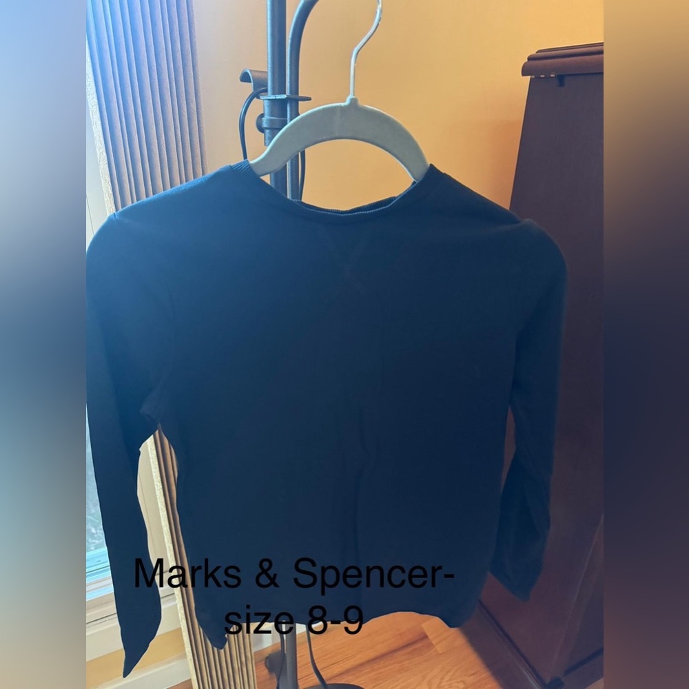 Marks and Spencer long sleeve sweater (light). Size 9.
